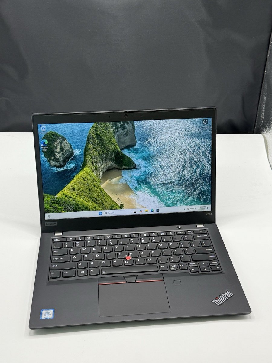 LENOVO THINKPAD X390 I Core i5-8265U 1.60 GHz I 256 GB NVME SSD 8 GB DDR4 I 13.3" Intel HD 620 I teclado ESPAÑOL retroiluminado